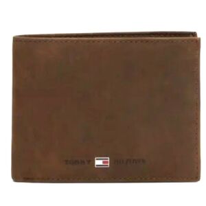 Brand New Tommy Hilfiger Flap Leather Wallet